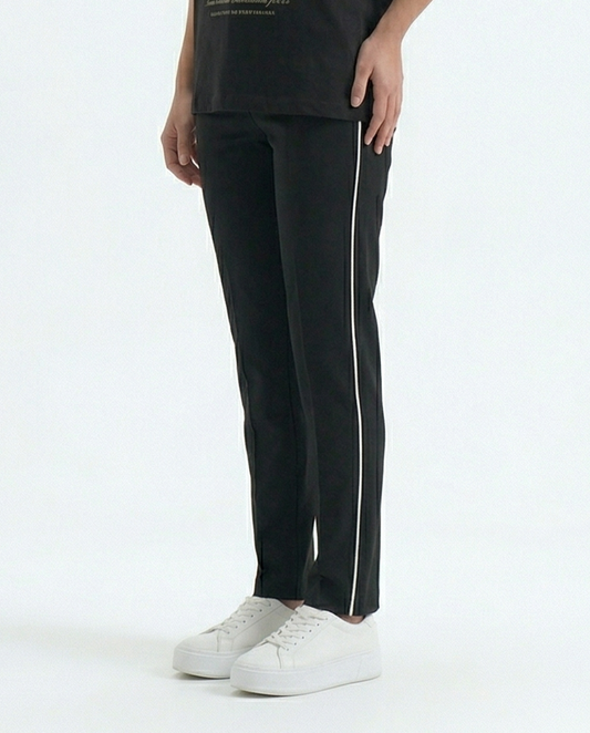W-CoreLine Trouser - Black
