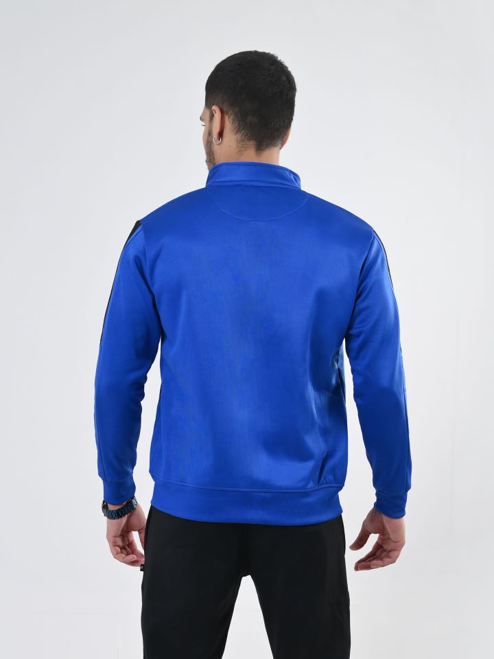 Majestic Stride Zipper