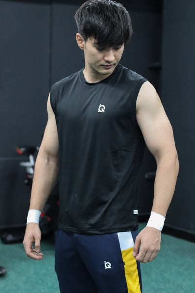 IQ-Black Sleeveless Top