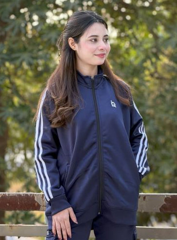 W-Navy Streak Zipper