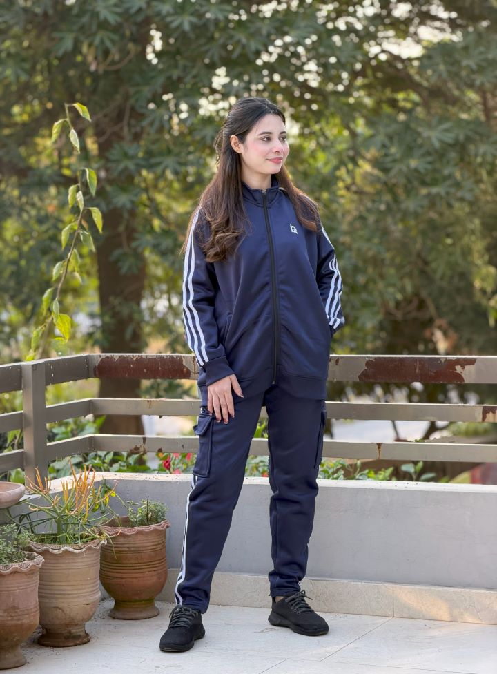 W-Navy Streak Zipper Tracksuit