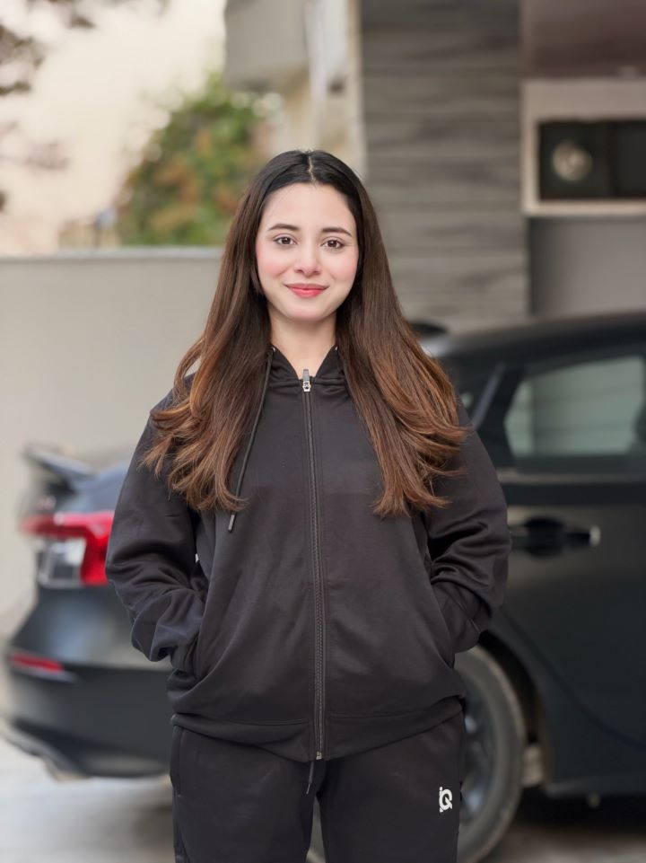 W-Sleek Black Full-Zip Tracksuit