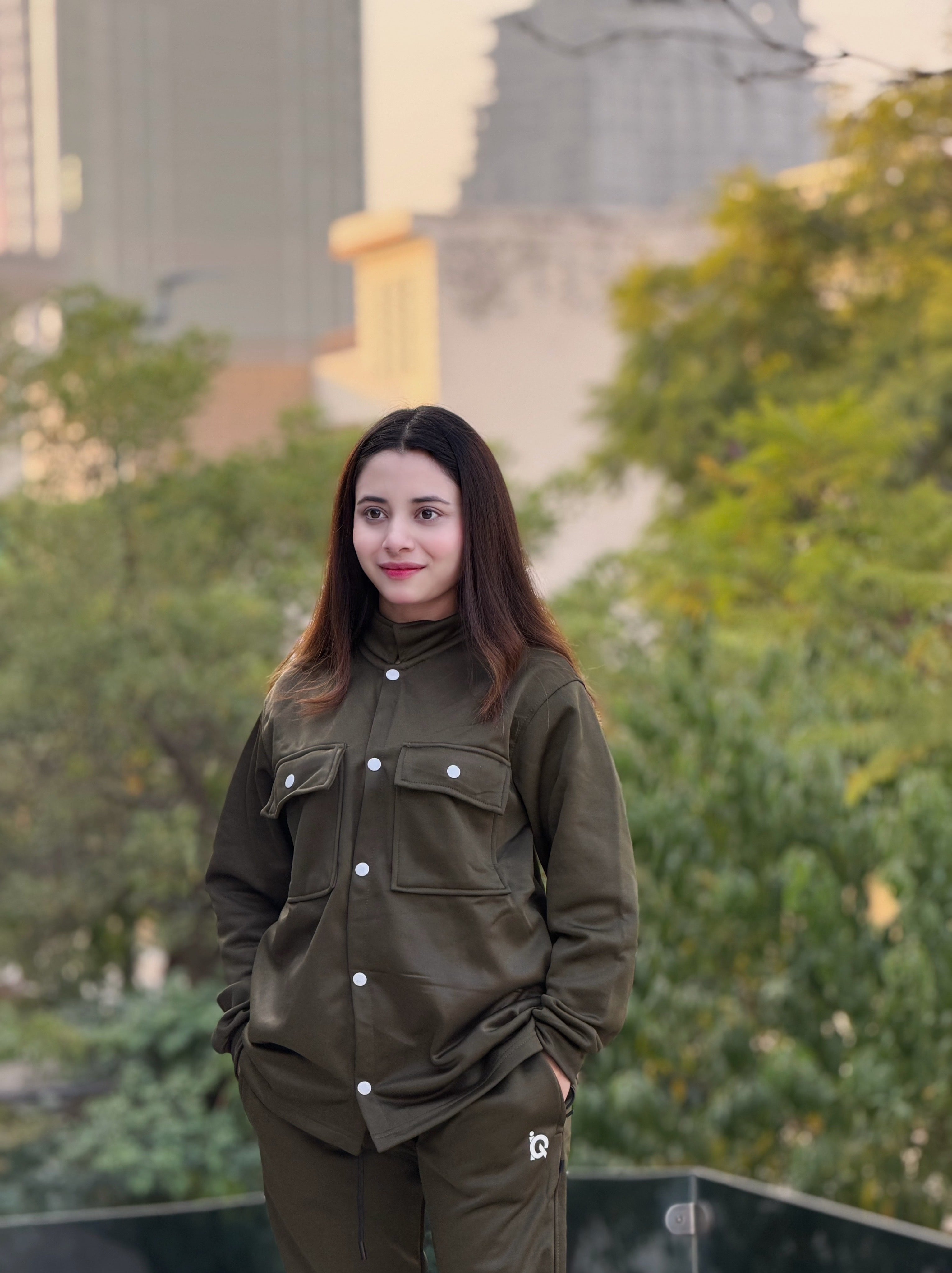 W-ButtonEase Tracksuit