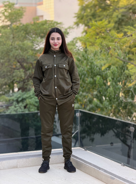 W-ButtonEase Tracksuit