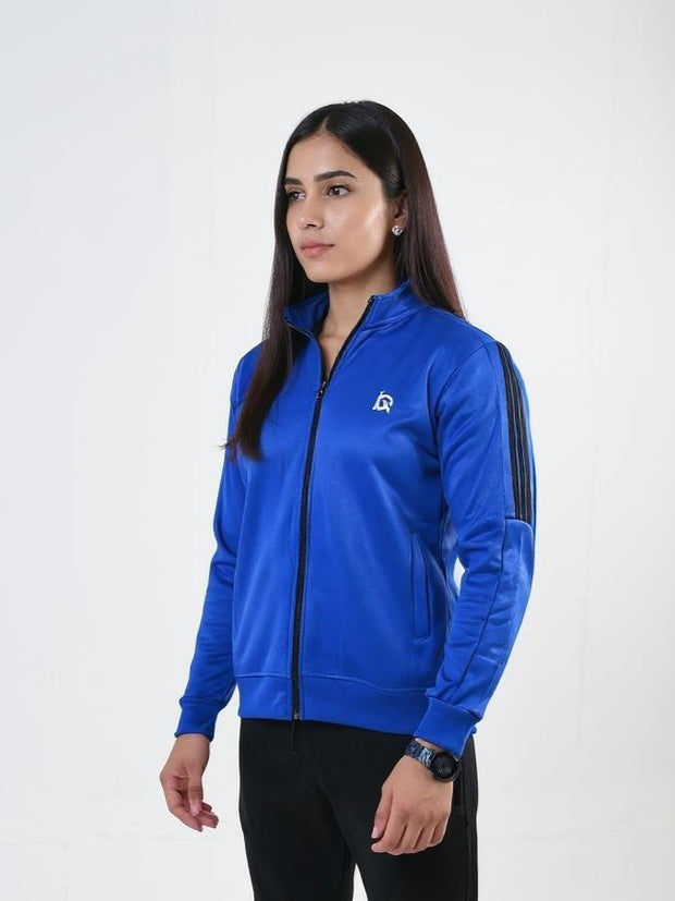 W-Majestic Stride Zipper