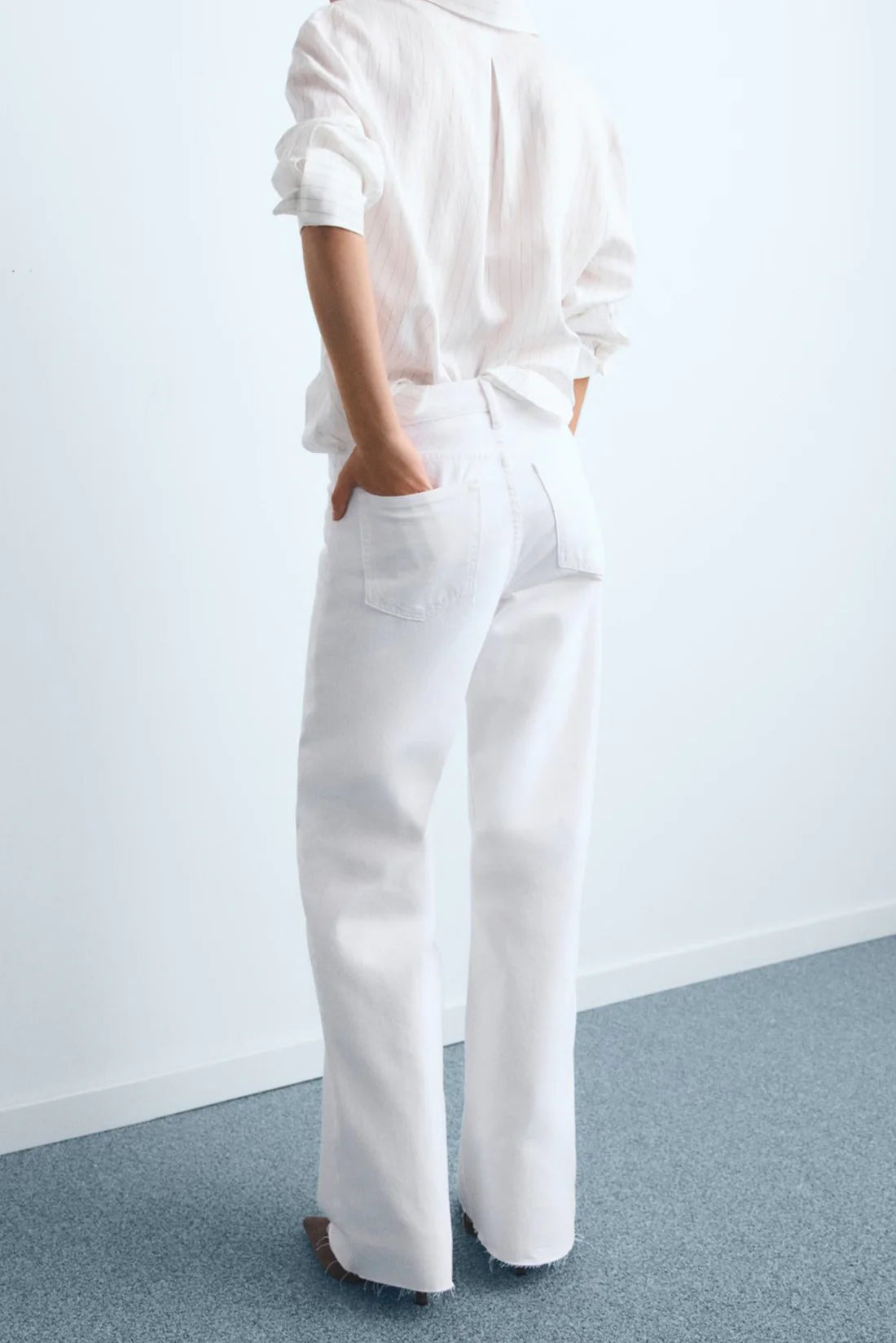 Wide Leg Jeans (White)